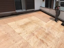 葺き替え下地張り