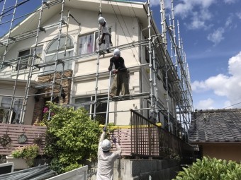 足場解体作業