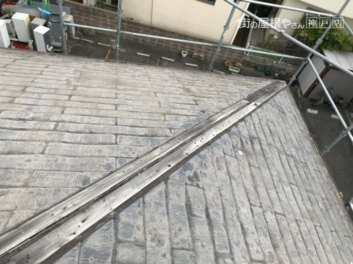神戸市中央区 棟板金の飛散の現状