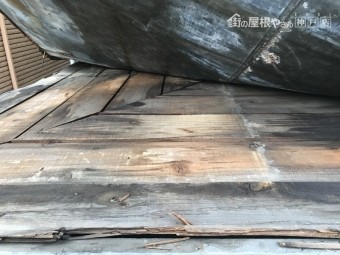 雨漏り調査 庇屋根の調査