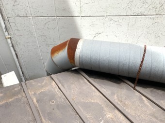 屋根上のダクト