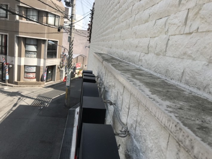 庇からの雨漏れ