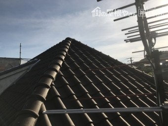 S瓦葺きの屋根