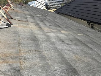 洗浄前の屋根面