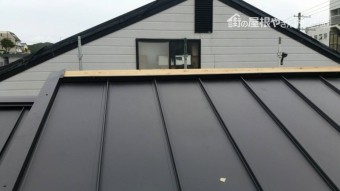 エプロン板金取付