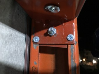 L型金物