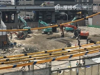 重機解体現場
