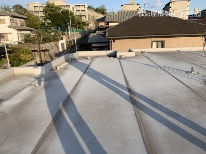 雨漏り調査 塩ビシート防水の様子