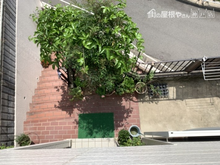 神戸市北区 雨樋の外れ現場状況