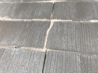 カラーベストのひび割れ