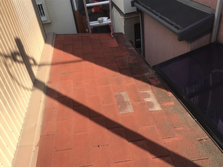 下屋根 アスファルトシングル