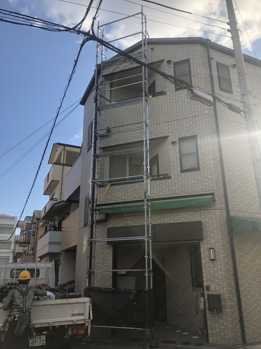 宝塚市で屋根カバー工法による雨漏りを解消事例！ルーフィング張りまでの工程