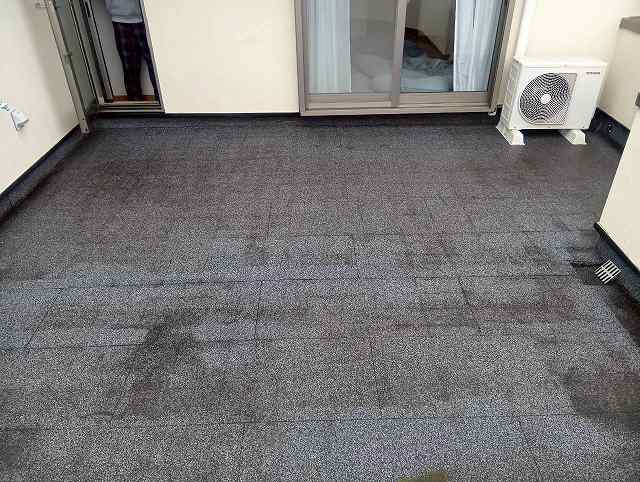 ベランダ床面の摩耗